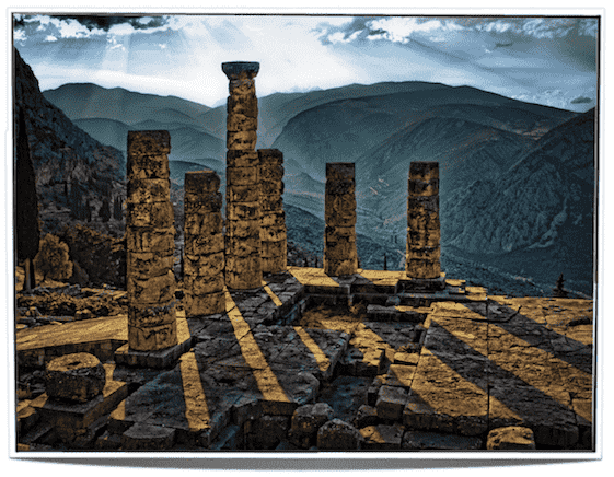 Храм Аполлона в Дельфах